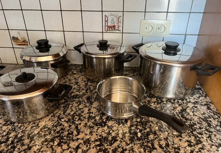 Lot de casseroles et poêles inox, Maison & Meubles, Cuisine | Casseroles & Poêles, Enlèvement ou Envoi, Comme neuf, Inox