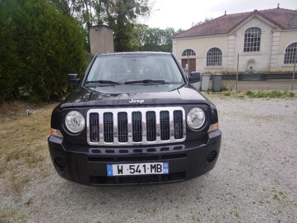 JEEP PATRIOT 2.4 SPORT ESS/LPG, Auto's, Stof, Emergency brake assist, Zwart, 4 cilinders