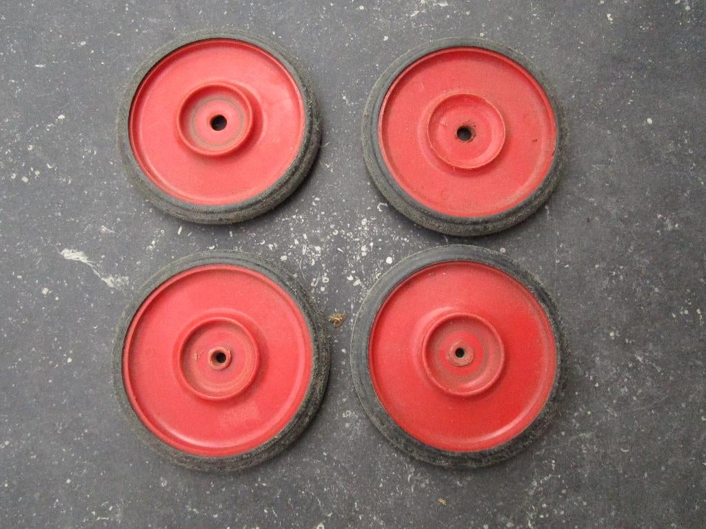 oude hard plastic wieltjes, Doe-het-zelf en Bouw, Ophalen of Verzenden, Gebruikt