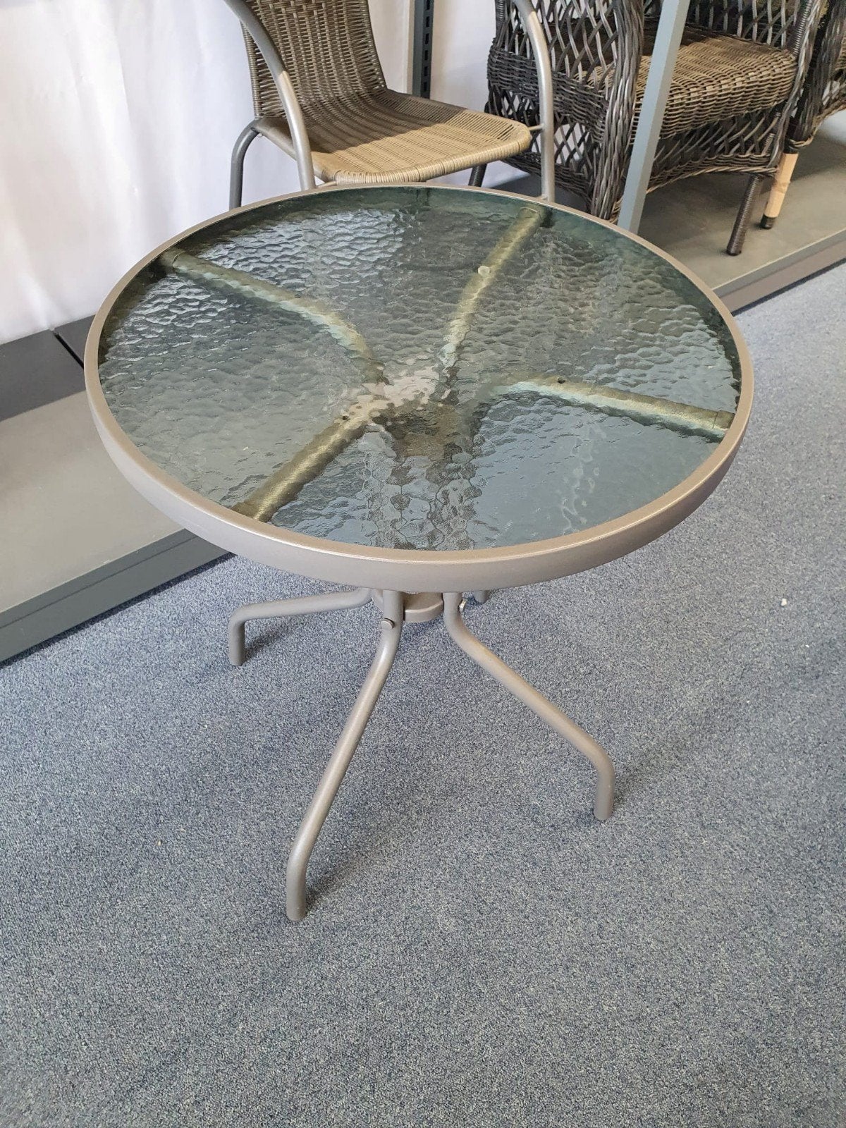klein tafel splinternieuwe, Tuin en Terras, Ophalen of Verzenden