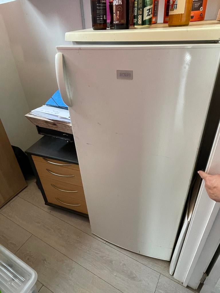 Ijskast, droogkast, vaatwasser, wasmachine, huishoudapp., Ophalen