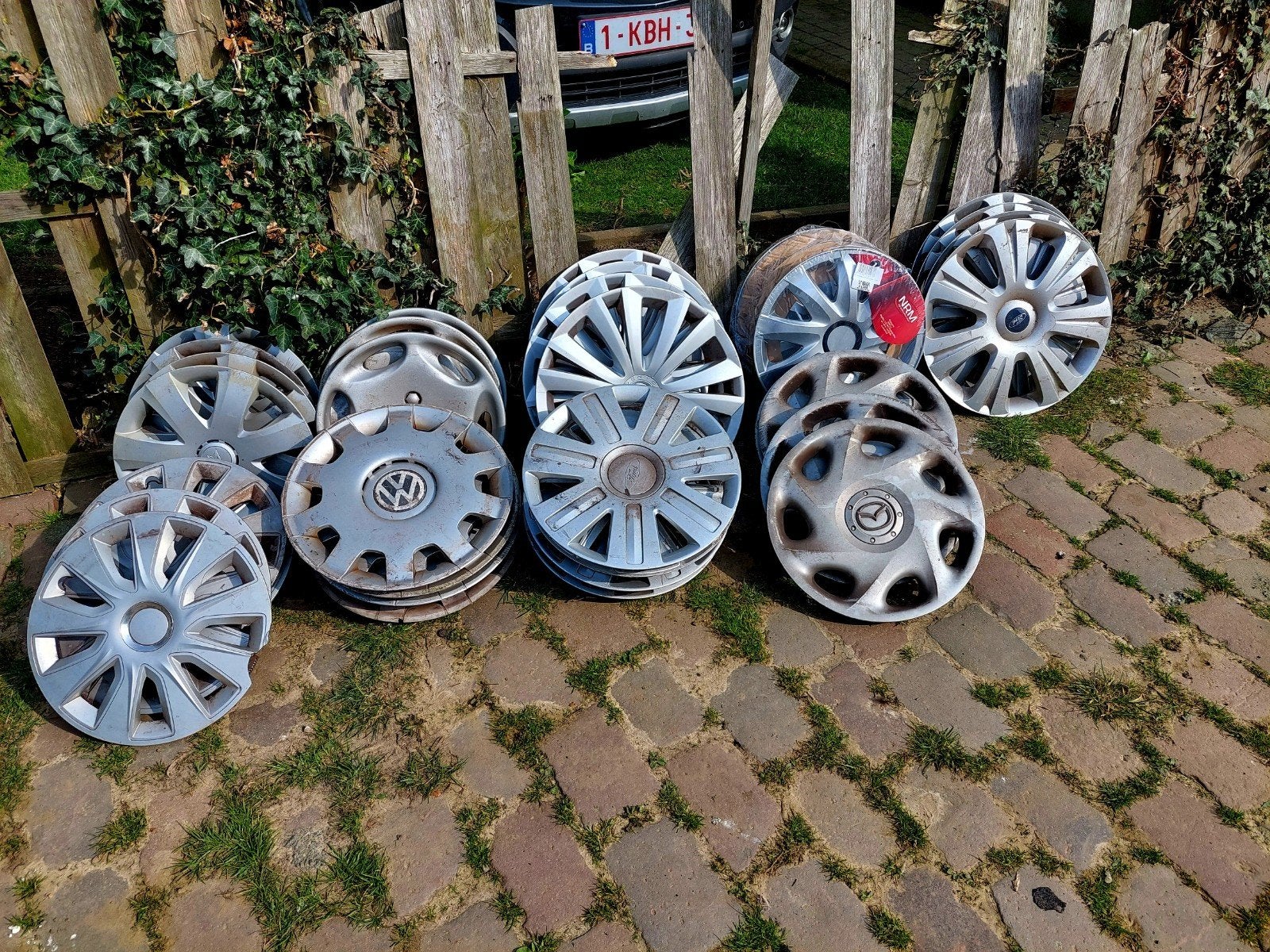 Wieldoppen 13x14x15 15eu 4stuk, Auto diversen, Wieldoppen, Ophalen