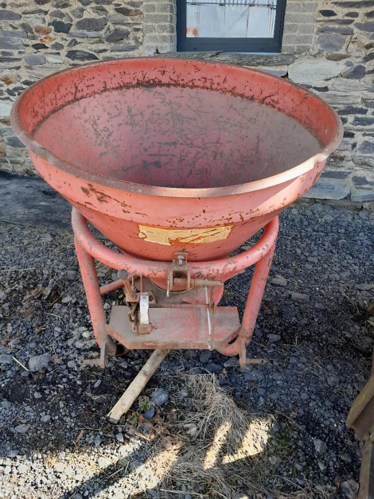Épandeur d'engrais, Enlèvement, Élevage, Semer, Planter ou Lever