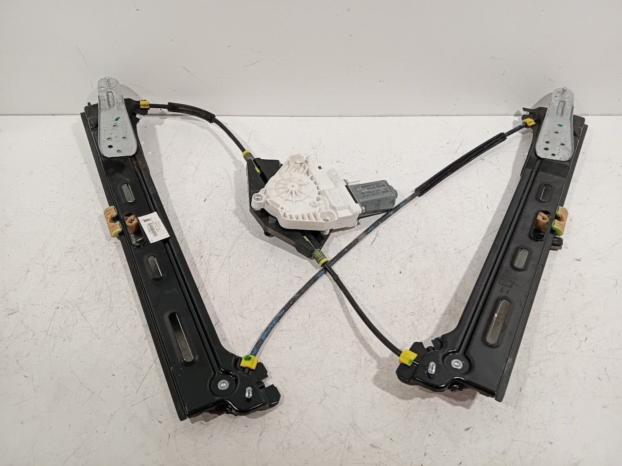 Raammechaniek elektrisch rechts achter Seat Alhambra, Onderdelen@venauto.nl, Van der Ven Autorecycling B.V., Gebruikt, Ettenseweg 76, 4706 PB Roosendaal, The Netherlands