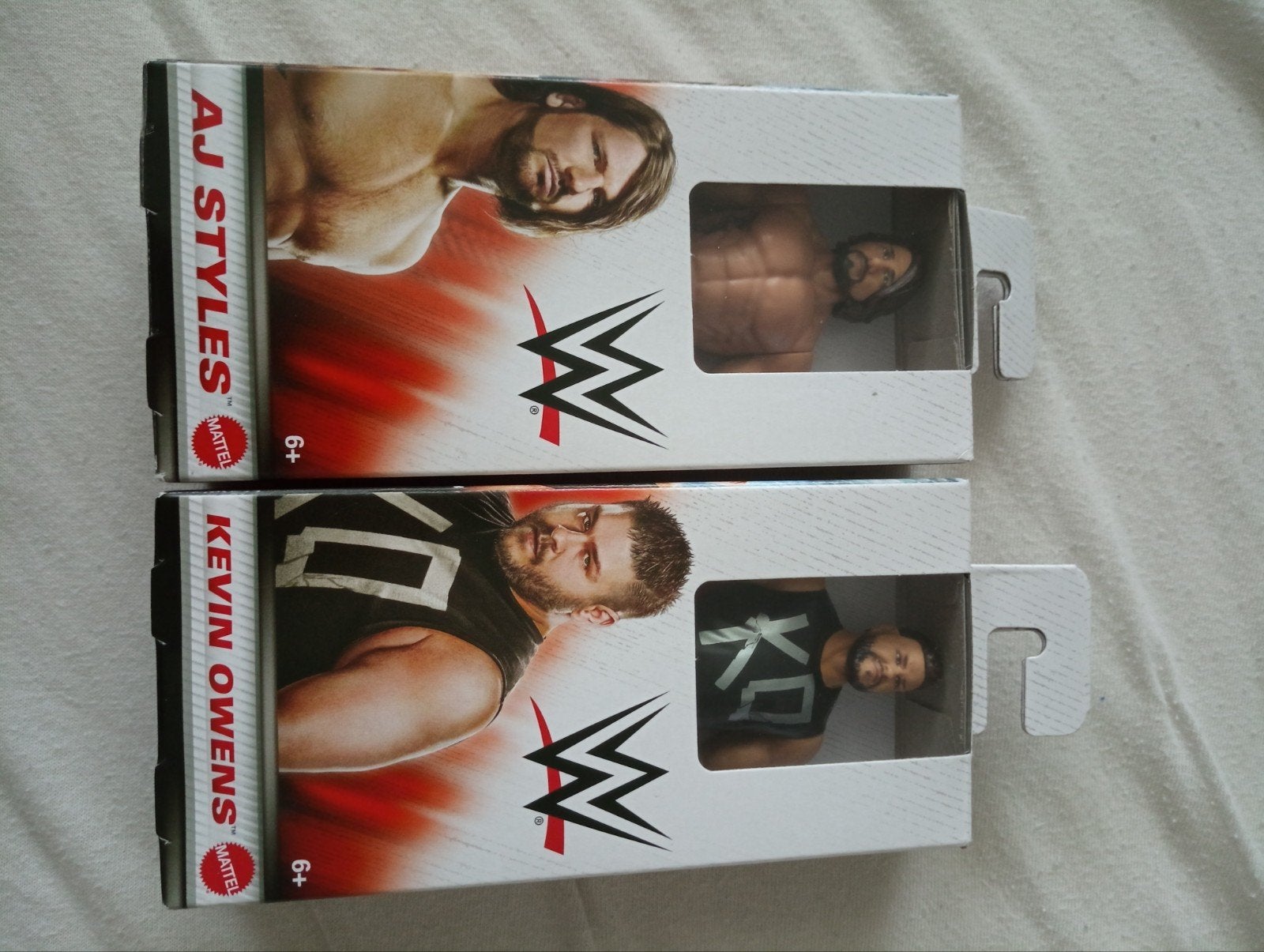 wwe Kevin owens en aj styles actie figuren, Verzamelen, Poppetjes en Figuurtjes, Ophalen, Zo goed als nieuw