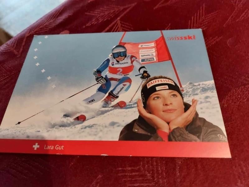 Fotokaart : Lara Gut / Skiën / Wintersport, Verzamelen, Verzenden, Gebruikt, Poster, Plaatje of Sticker