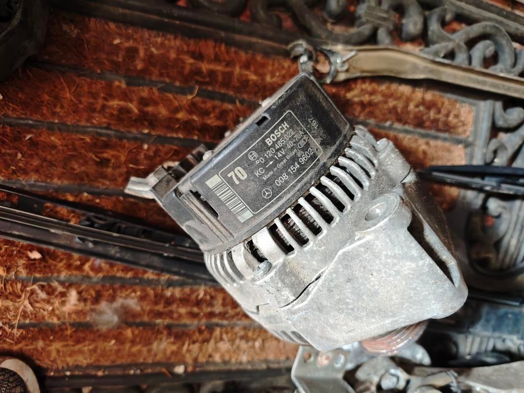 Mercedes w124 w201 w210 alternator w126, Auto-onderdelen, Ophalen