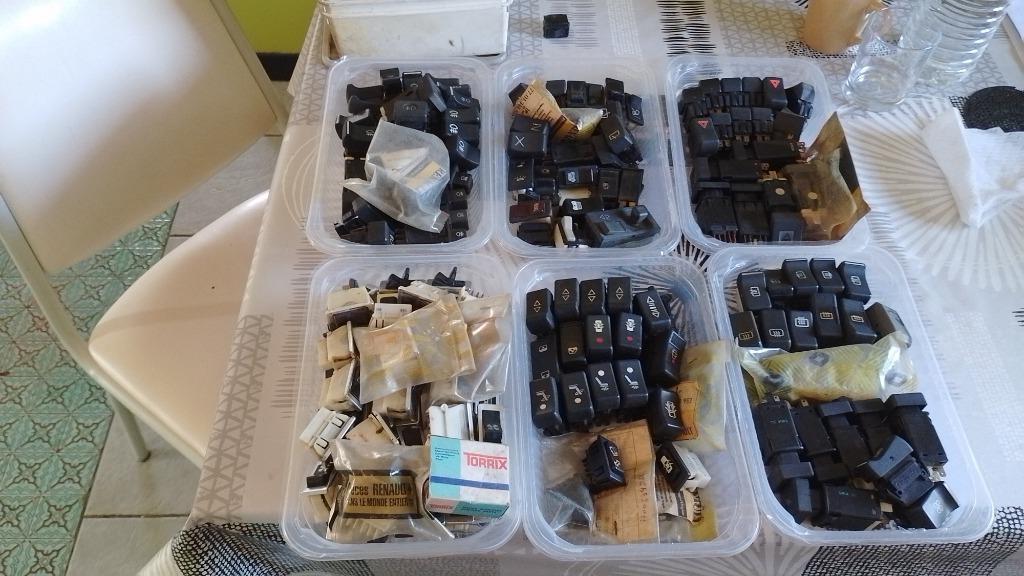 Diverse dashboardschakelaars, Ophalen of Verzenden, Gebruikt, Renault