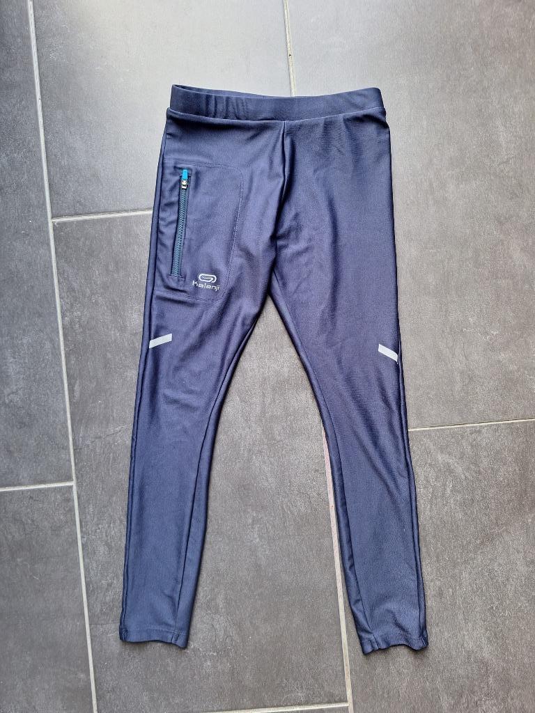kinder loopbroek 123-130cm (7/8 jaar), Sport en Fitness, Loopsport en Atletiek, Overige merken, Ophalen of Verzenden, Zo goed als nieuw