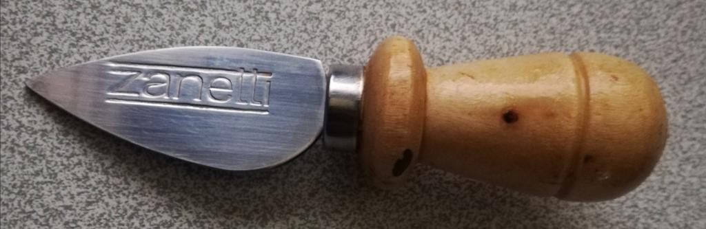 Couteau fromage Zanetti, Enlèvement ou Envoi, Utilisé, Ustensile