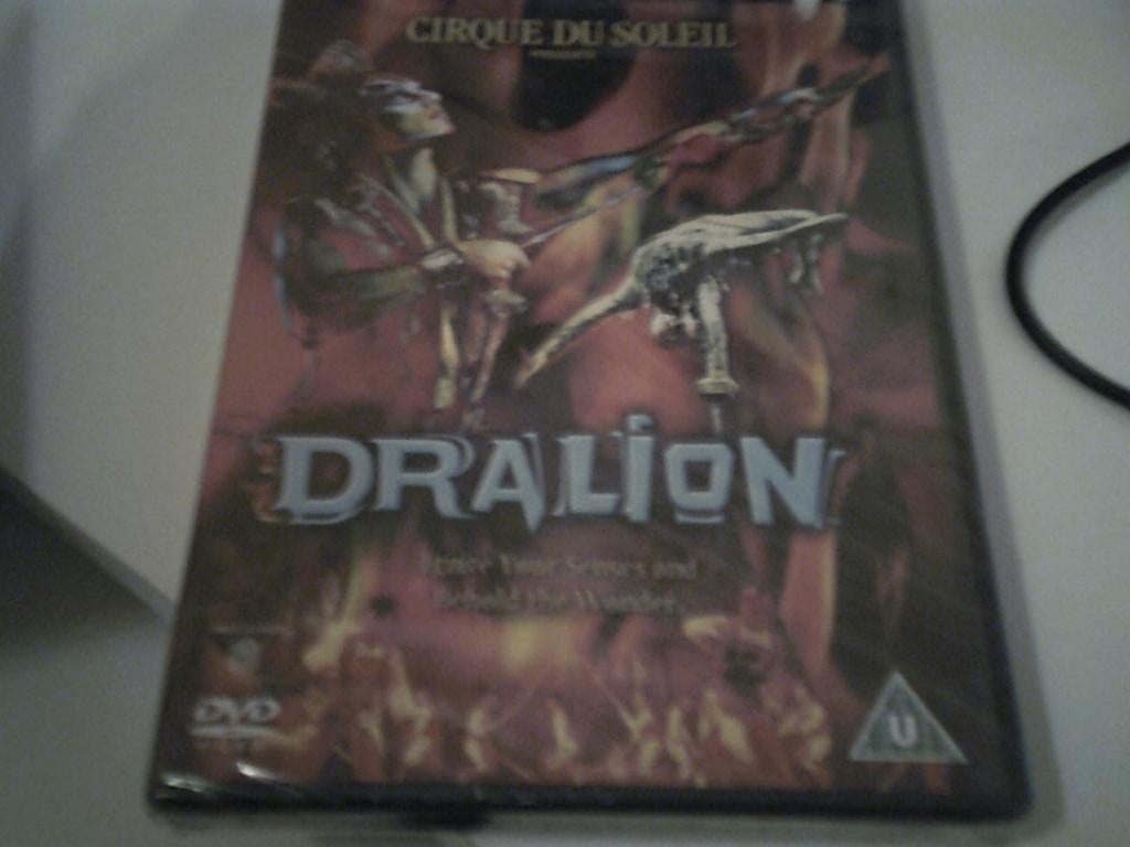Cirque du soleil/Efteling dvd's, Cd's en Dvd's, Vanaf 9 jaar, Ophalen of Verzenden, Gebruikt, Tv-programma of Sketches