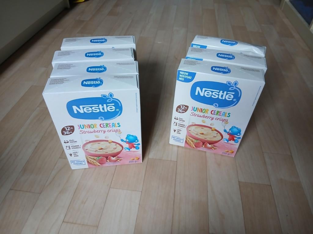 Nestle strawberry crips junior cereal, Ophalen, Nieuw