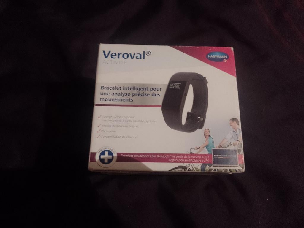 A vendre Veroval activité bracelet intelligent podomètre, Sports & Fitness, Cardiofréquencemètres, Neuf, Autres marques, Étanche