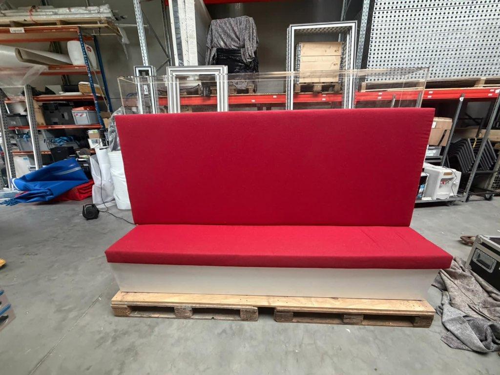 Zitbank met kussens + plexibak & LED on top., Ophalen of Verzenden, Gebruikt, Meubilair