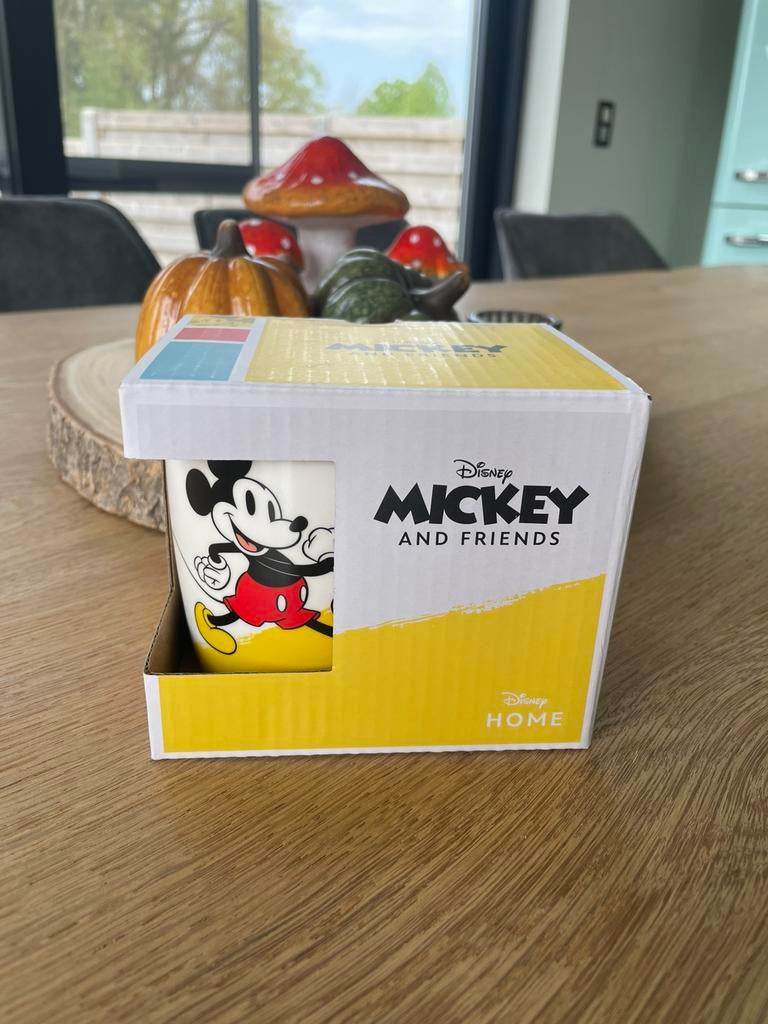 Mok Disney Micky Mouse NIEUW, Huis en Inrichting, Keuken | Servies, Ophalen of Verzenden, Zo goed als nieuw