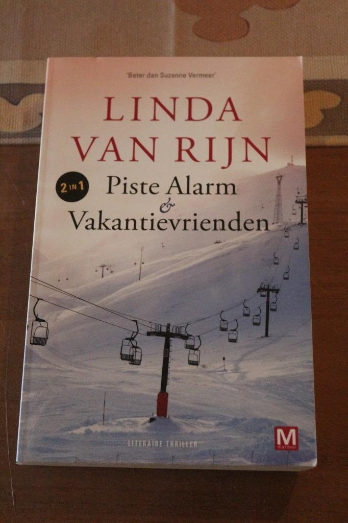 *Piste alarm en Vakantievrienden - Linda Van Rijn, Enlèvement ou Envoi, Linda van Rijn, Utilisé, Pays-Bas