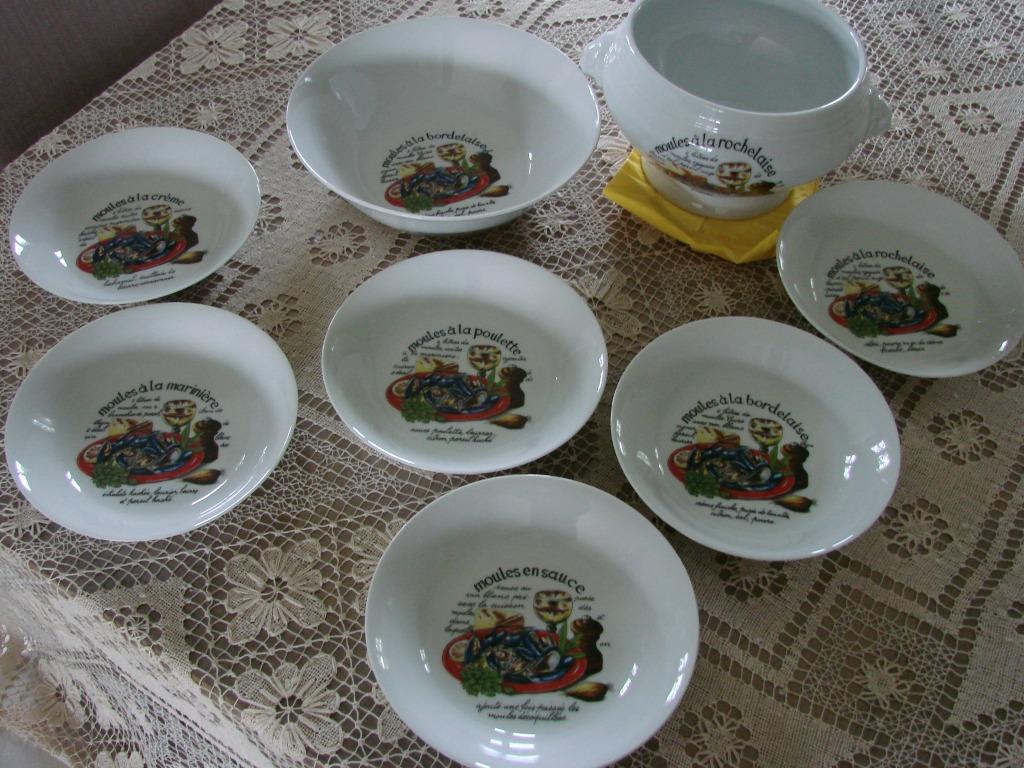vintage: nieuw mosselservies uit jaren 1970, Neuf, Service complet, Enlèvement, Autres styles