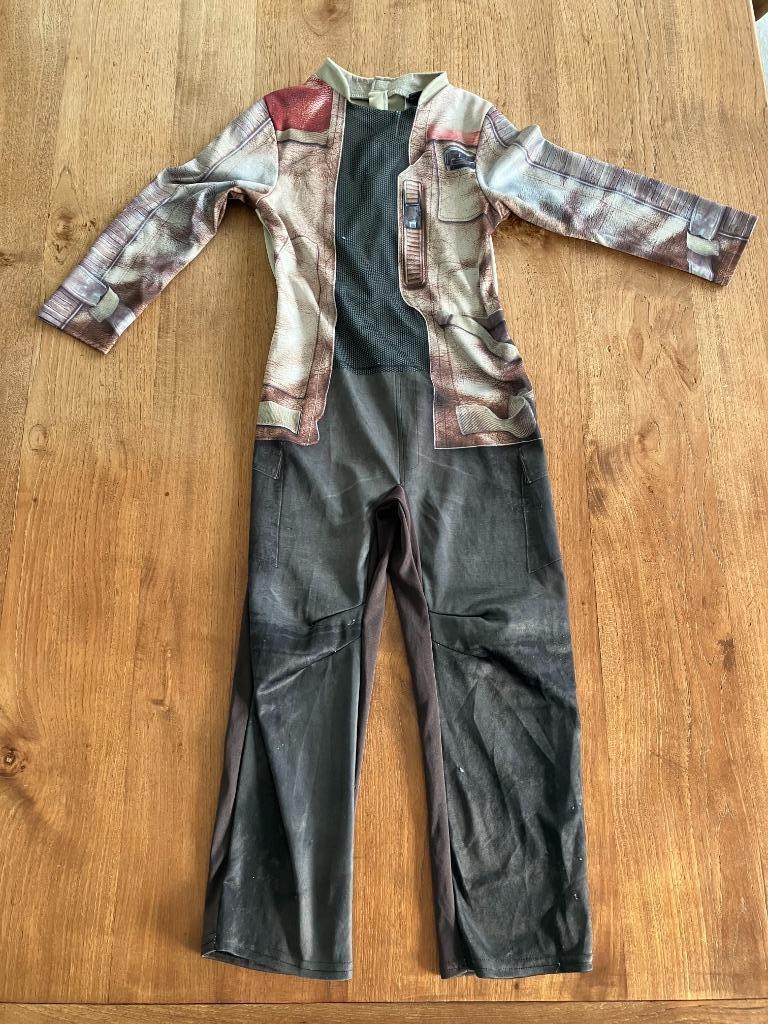Star Wars Finn onesie/pyjama 5-6 jaar maat 120, Kinderen en Baby's, Carnavalskleding en Verkleedspullen, Ophalen, Gebruikt, Jongen of Meisje