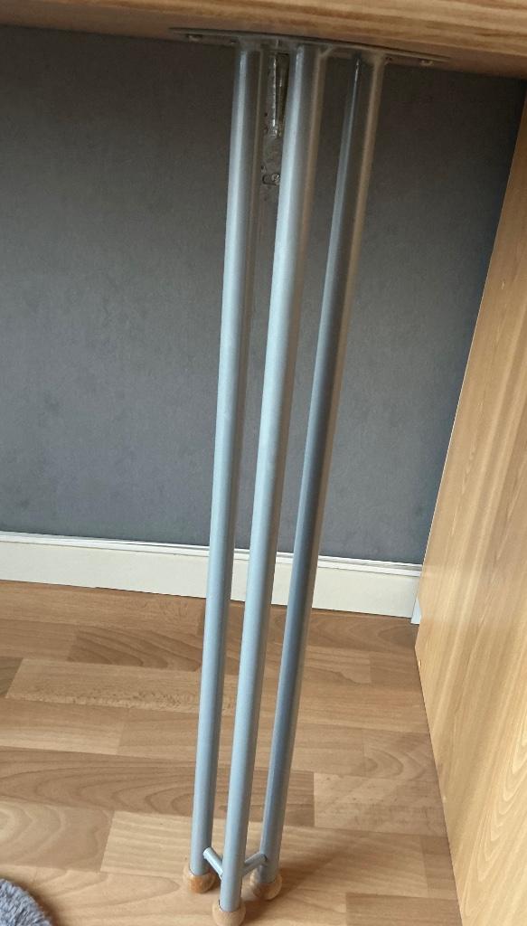 2 poten voor tafel samen 5€, Ophalen, Zo goed als nieuw, Tafelpoot