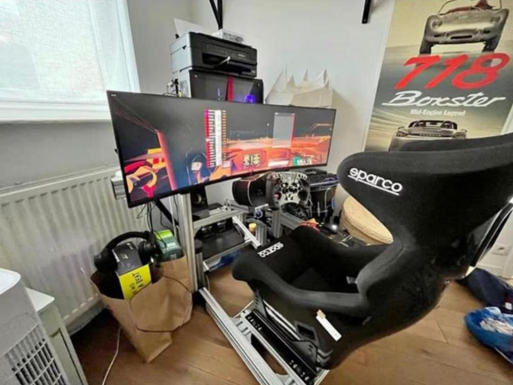 Simulateur racing complet, Fanatec, Enlèvement, Comme neuf