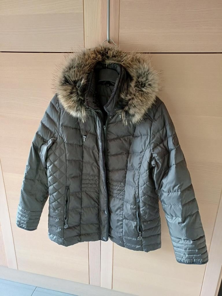 dames donsjas kaki maat 40-42, Ophalen, Gedragen, Maat 38/40 (M), Overige kleuren