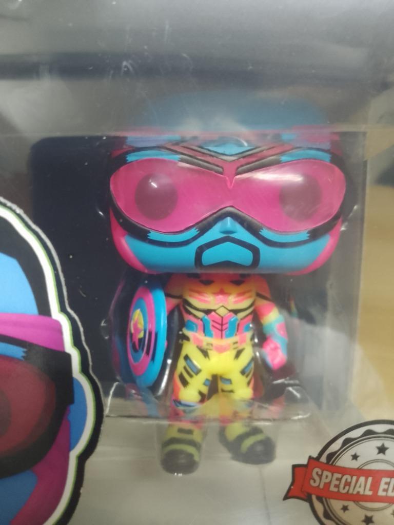 blacklight !! pop! captain america winter soldier 987 bobble, Collections, Cinéma & Télévision, Neuf, Film, Enlèvement ou Envoi