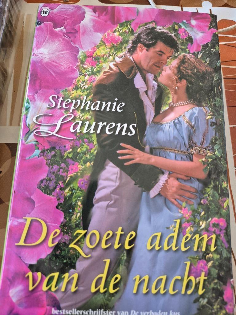 Stephanie Laurens - diverse romans, Boeken, Ophalen of Verzenden, Gelezen