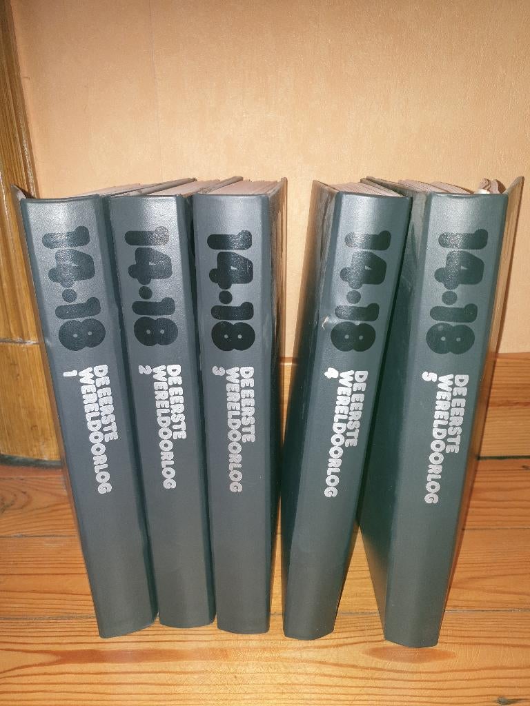 eerste wereldoorlog 14-18 5 delen, Boeken, Ophalen of Verzenden, Zo goed als nieuw, Voor 1940, Algemeen