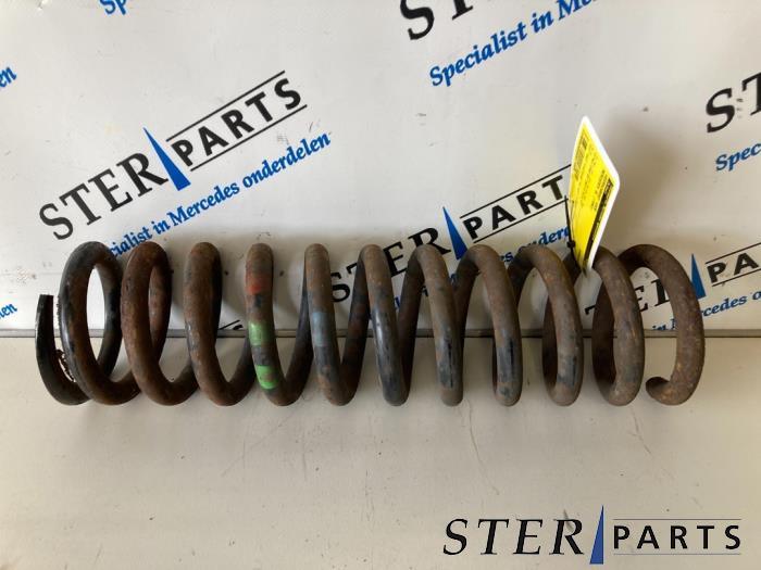 Veerschroef voor van een Mercedes SL, Ophalen of Verzenden, 3 maanden garantie, Gebruikt, Mercedes-Benz