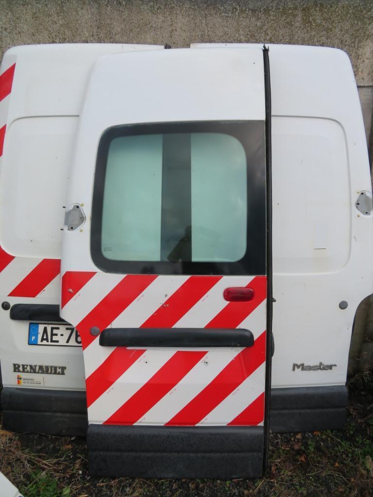 Porte arrière gauche vitrée Renault Master, Autos : Pièces & Accessoires, Carrosserie & Tôlerie, Arrière, Renault, Enlèvement