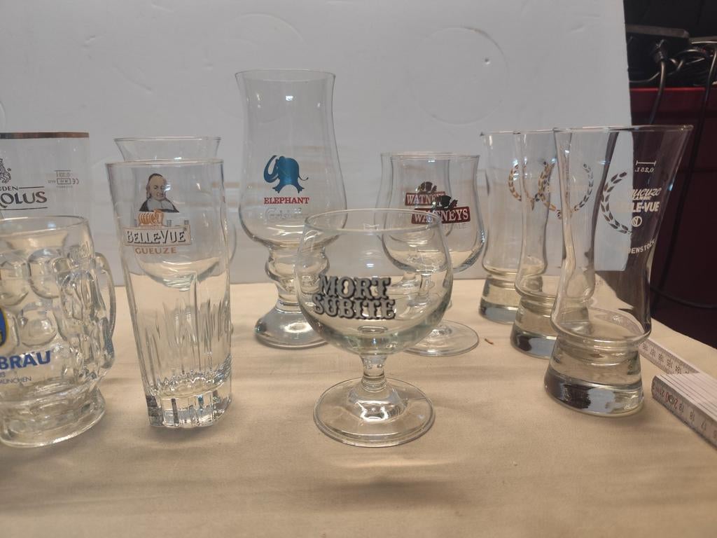 Verschillende modellen van bier glazen, zie beschrijving., Ophalen