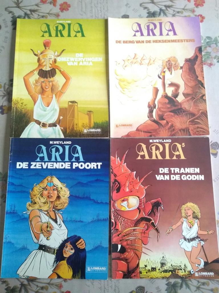 Aria strips door m.weyland (lombard), Boeken, Stripverhalen, Zo goed als nieuw, Meerdere stripboeken, Ophalen of Verzenden