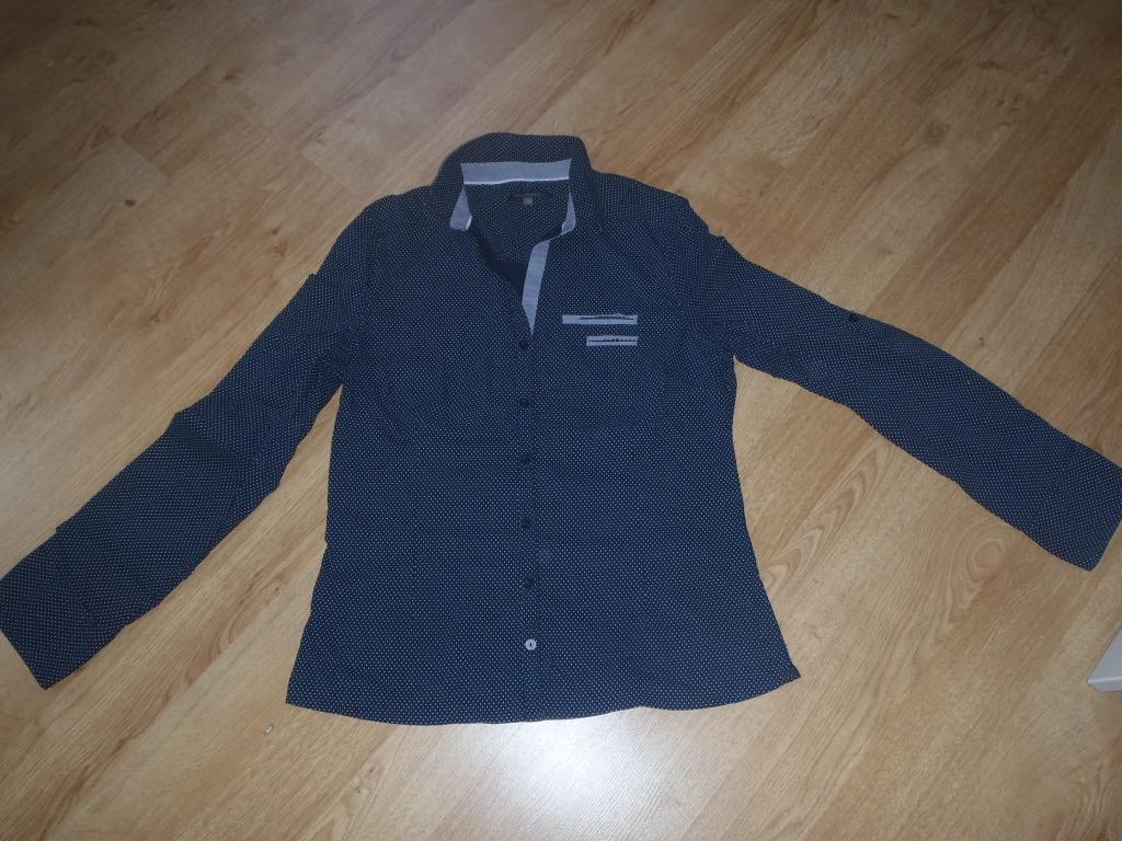 blauw shirt met witte stippen maat 44, Kleding | Dames, Blouses en Tunieken, Zo goed als nieuw, Maat 42/44 (L), Blauw, Ophalen of Verzenden
