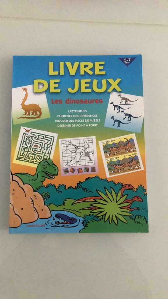 Livre jeux., Comme neuf