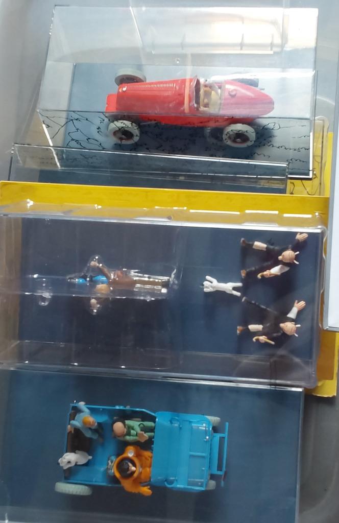 Voiture tintin 1/24, Enlèvement ou Envoi, Tintin, Comme neuf, Statue ou Figurine