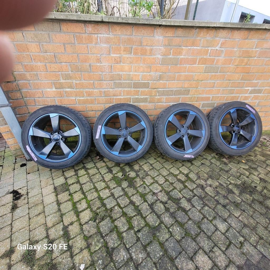 Jantes rotor noir/bleu 17"5x112, Jante(s)