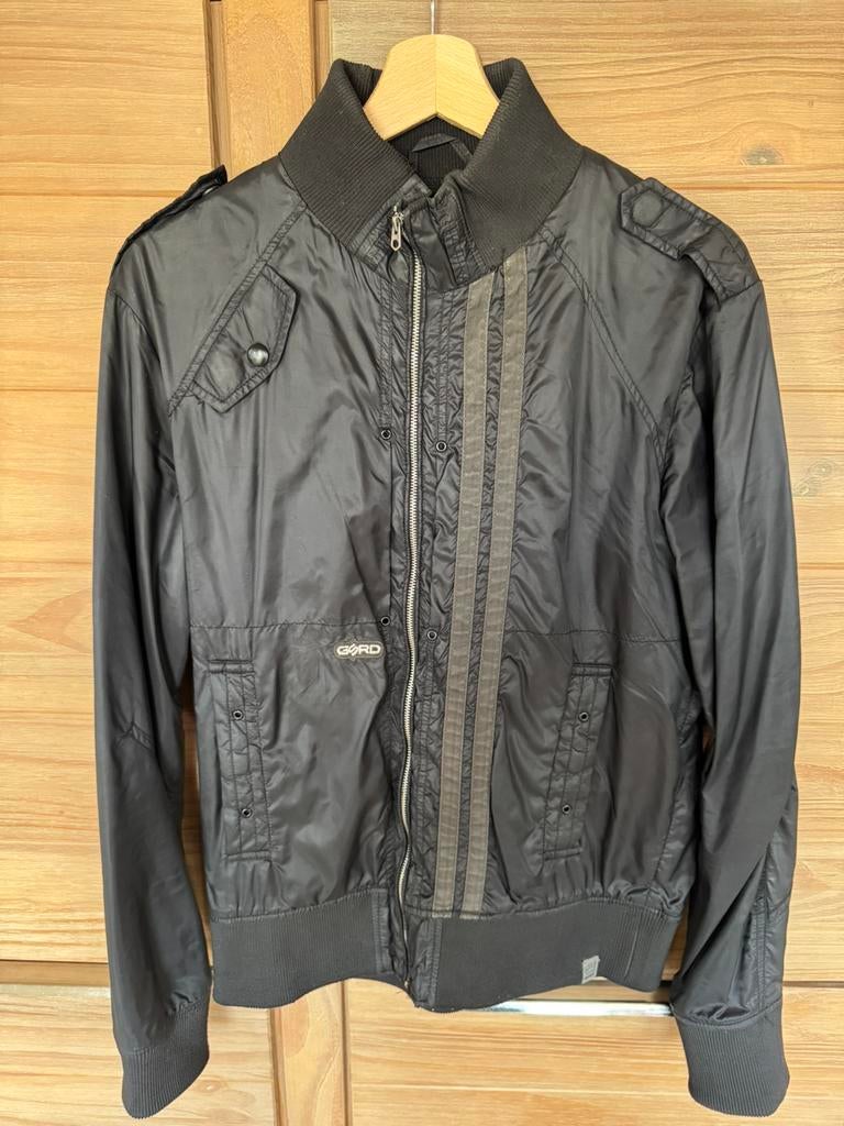Veste G-star noire taille XL mais taille comme une taille M., Vêtements | Hommes, Enlèvement ou Envoi, Porté, Taille 48/50 (M)