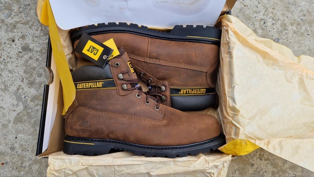 Bottines caterpillar neuve, Enlèvement, Comme neuf