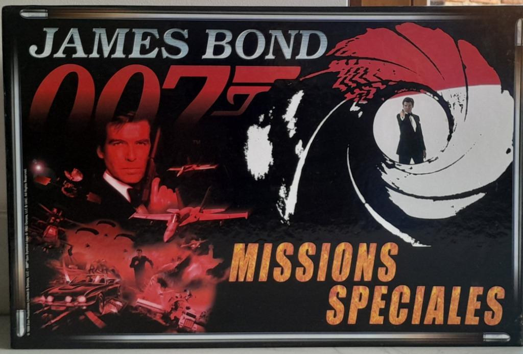Bordspel JAMES BOND 007 Special Missions 1999, Vijf spelers of meer, Ophalen of Verzenden, Zo goed als nieuw