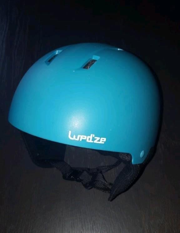 Skihelm kids omtrek 42 - 45 cm Wed'ze als NIEUW, Overige merken, Overige typen, Ophalen of Verzenden, Zo goed als nieuw