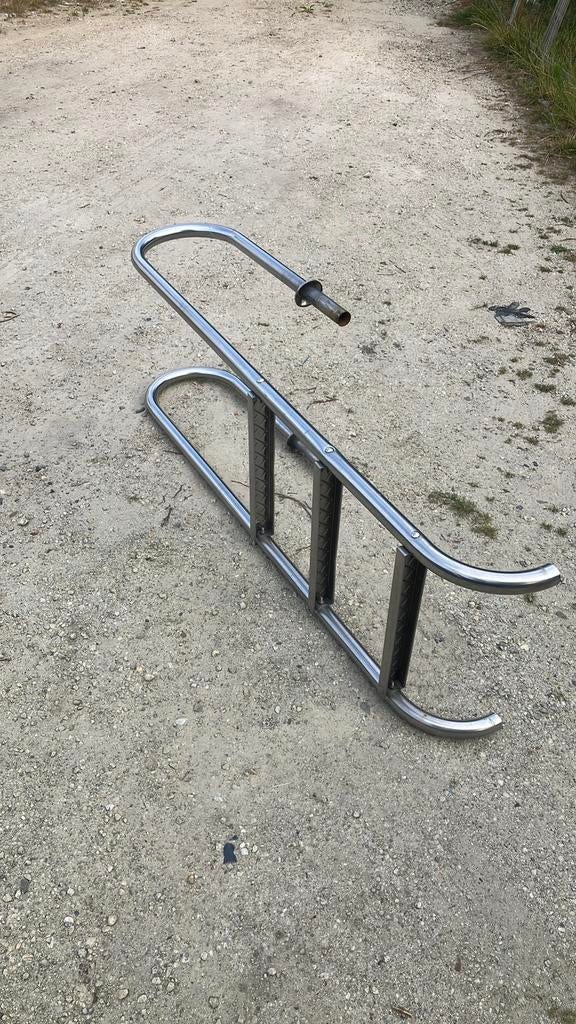 Zwembadtrap inox, Ophalen