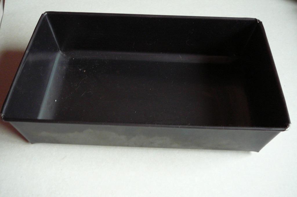 broodvorm nooit gebruikt bovenaan : 15 x 25,5 x 6,5 cm, Ophalen of Verzenden, Zo goed als nieuw, Bak of Kom