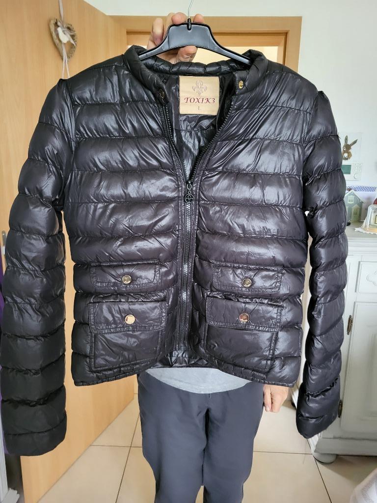 BLOUSON  NOIR, Taille 42/44 (L), Comme neuf, Enlèvement, Noir