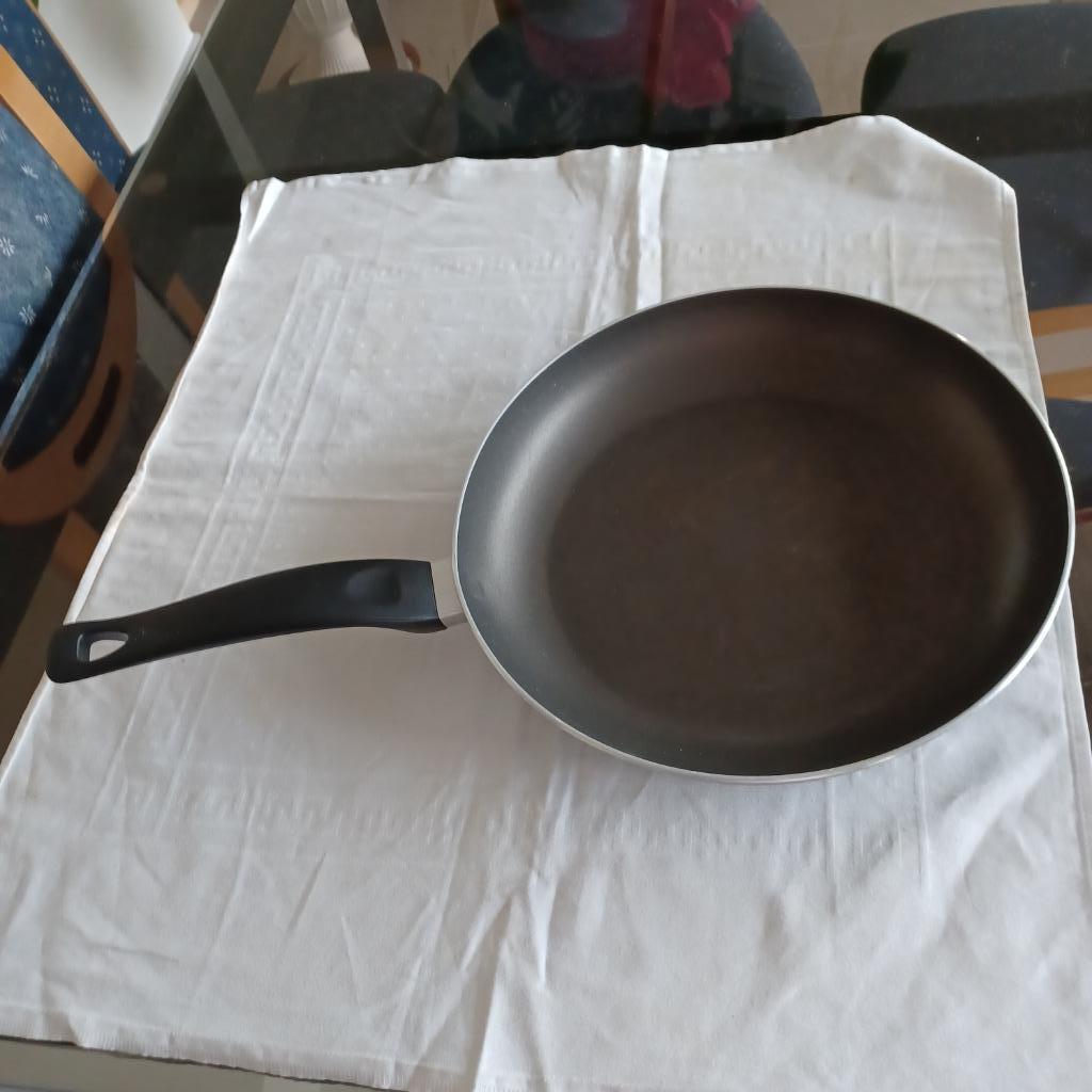 Poêle Tefal 20.5 cm, Enlèvement ou Envoi, Utilisé, Autres matériaux, Poêle à frire ou Sauteuse