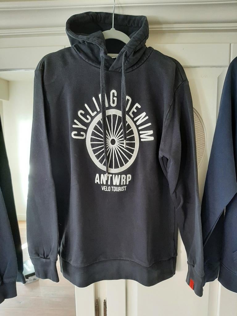 Verschillende sweaters, Ophalen, Zo goed als nieuw, Maat 48/50 (M)