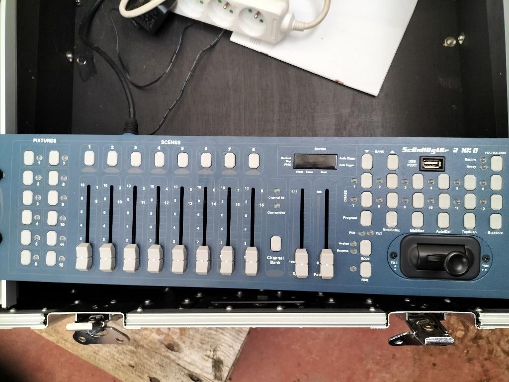 Contrôleur DMX Showtec Scanmaster 2 MKII, Enlèvement, Comme neuf, Autres types