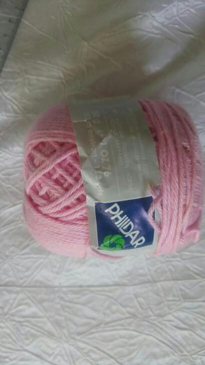 Pelote a laine à tricoter rose, Hobby & Loisirs créatifs, Enlèvement ou Envoi, Comme neuf