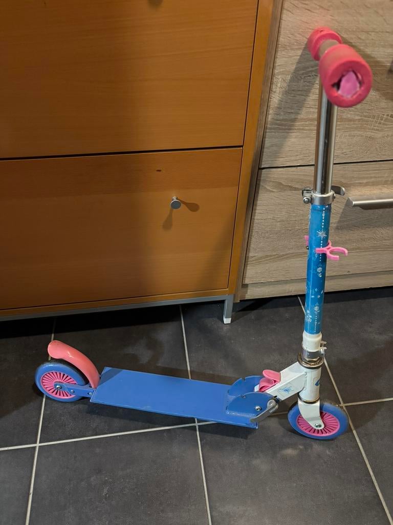 Trottinette fille, Vélos & Vélomoteurs, Trottinettes, Enlèvement, Utilisé