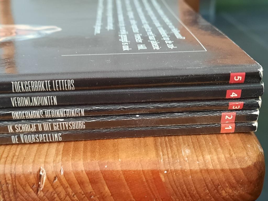 Halloween Blues (1 tot 5), Boeken, Ophalen of Verzenden, Zo goed als nieuw, Meerdere stripboeken, Kas - mythic