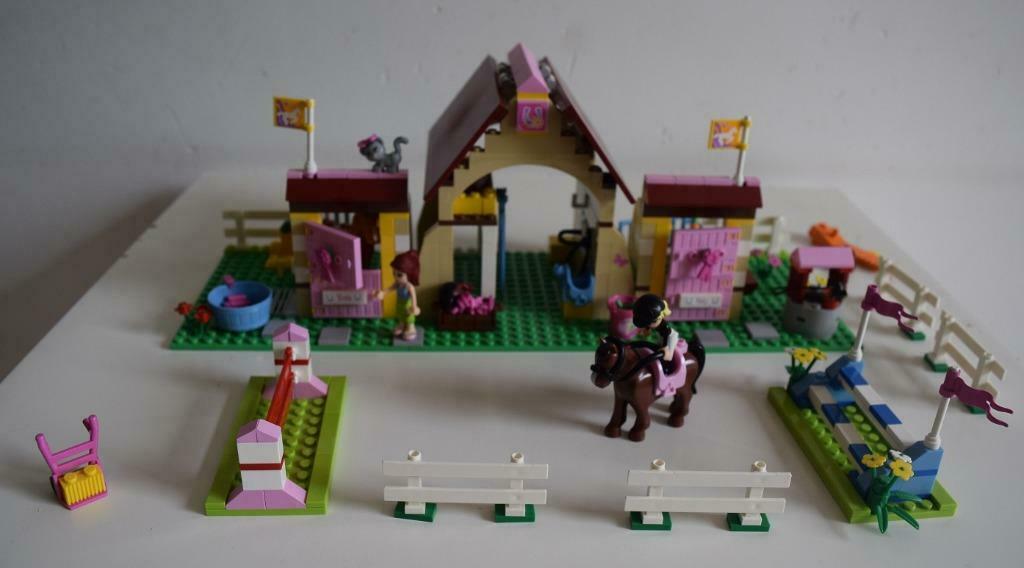 Lego Friends Heartlake paardenstal 3189, Kinderen en Baby's, Speelgoed | Duplo en Lego, Ophalen of Verzenden, Gebruikt, Complete set